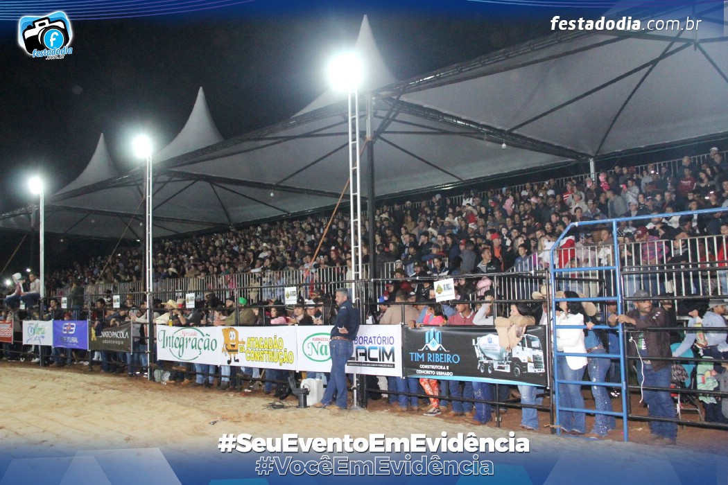 Foto 5 de 2ª Noite da Expo Itaquiraí - Parte I